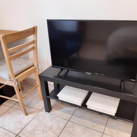 Appartement Aad1 Clamart 200 M Du Tramway T6 St Pave Blc Avec Cuisine Separee Eksteriør bilde