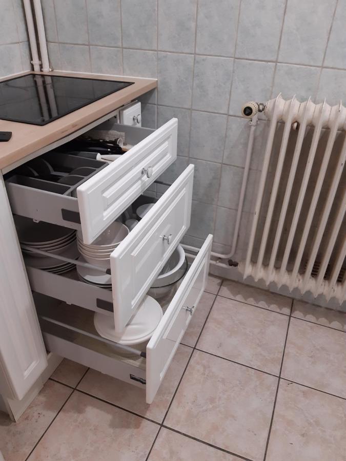 Appartement Aad1 Clamart 200 M Du Tramway T6 St Pave Blc Avec Cuisine Separee Eksteriør bilde